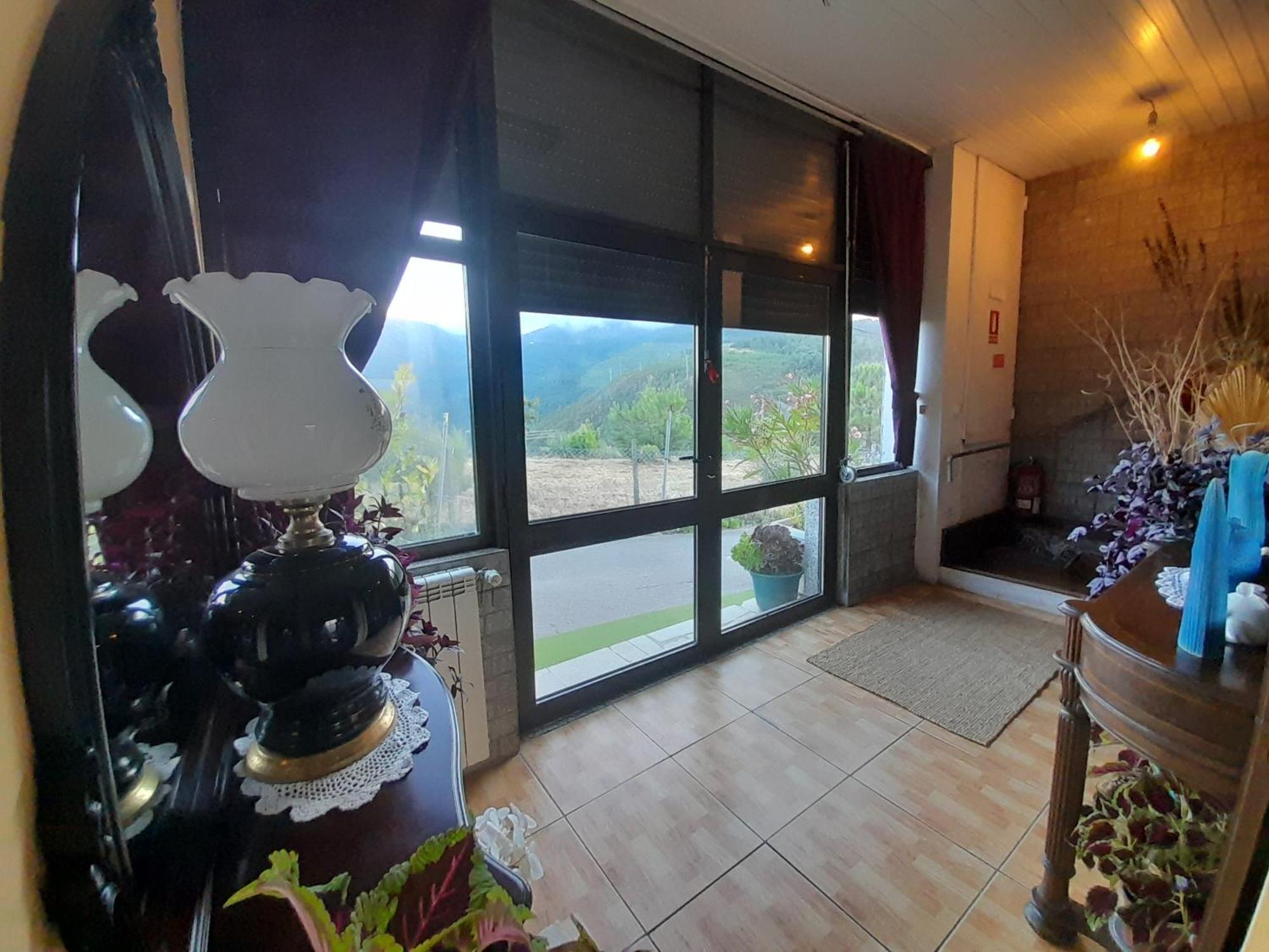 Hotel Gite Cantinho Davo Campea Buitenkant foto